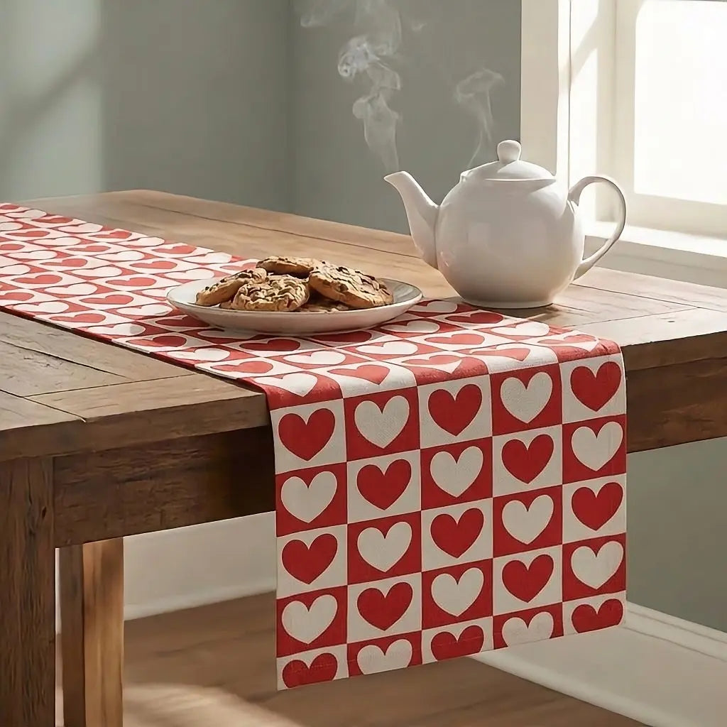Mini Heart Box Table Runner